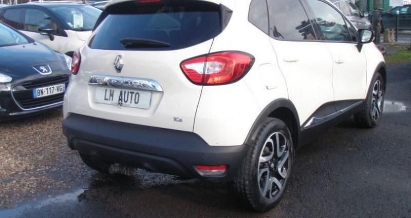 Occasion Renault Captur Intens 121 ch (88 kW) 2015 Beige SUV