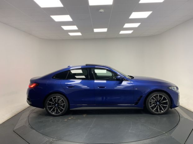 Utilisé 2023 BMW i4 M Sport Berline | 63 840 € - Image 1/4