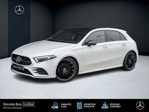Blanc Utilisé 2022 Mercedes A200 AMG line Berline | 33 488 € (Prix juste) - Image 1/4