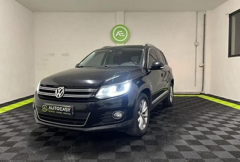 Noir Occasion 2015 VW Tiguan LOUNGE SUV | 14 990 € (Prix juste) - Image 1/4