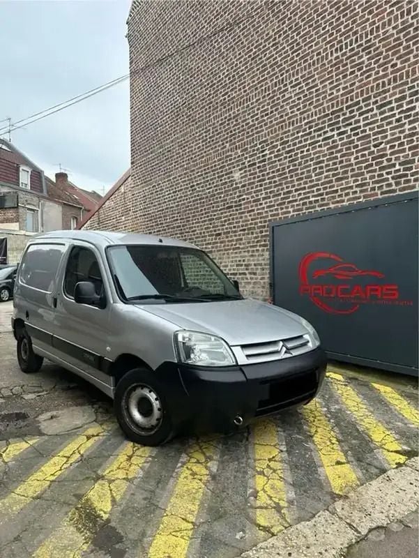 Gris Utilisé 2004 Peugeot Partner Monospace | 4 290 € - Image 1/4