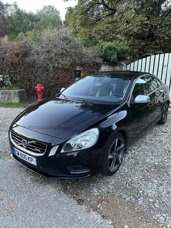 Utilisé 2012 Volvo S60 R-Design Berline | 7 990 € - Image 1/4