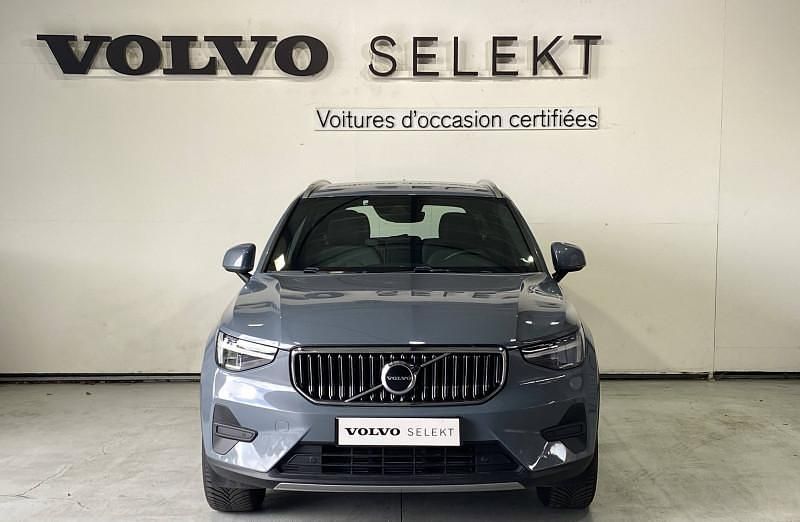 Occasion Volvo XC40 Plus 211 ch (155 kW) 2022 Gris SUV