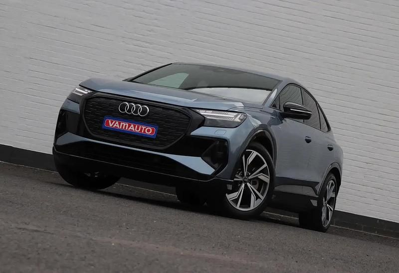 Bleu Utilisé 2022 Audi Q4 Sportback e-tron S-Line SUV | 38 950 € (Prix juste) - Image 1/4