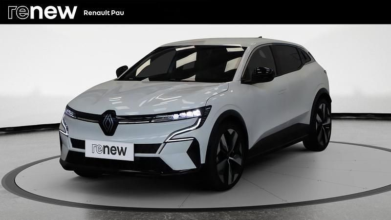 Blanc Utilisé 2022 Renault Mégane Techno Berline | 22 980 € (Bon prix) - Image 1/4
