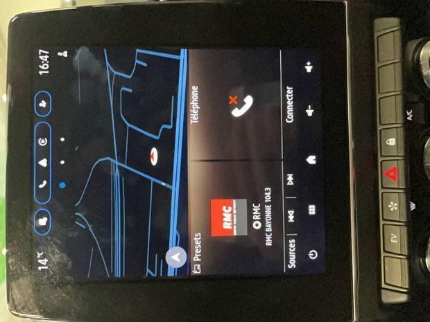 Noir Utilisé 2023 Renault Arkana Techno SUV | 23 990 € (Prix juste) - Image 1/4