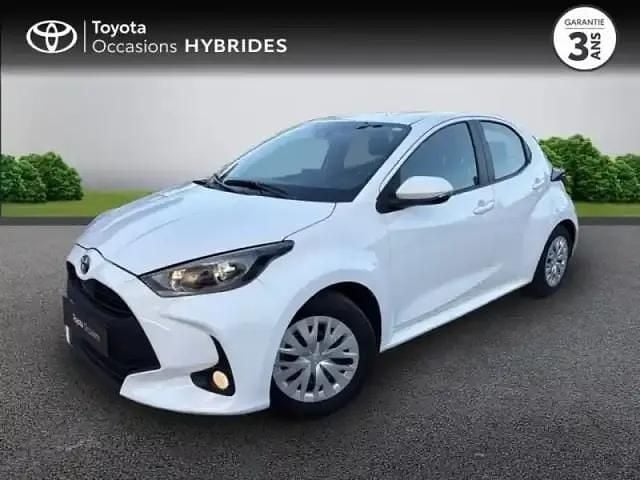 Blanc Occasion 2022 Toyota Yaris Hybrid Business Edition Berline | 16 490 € (Bon prix) - Image 1/4