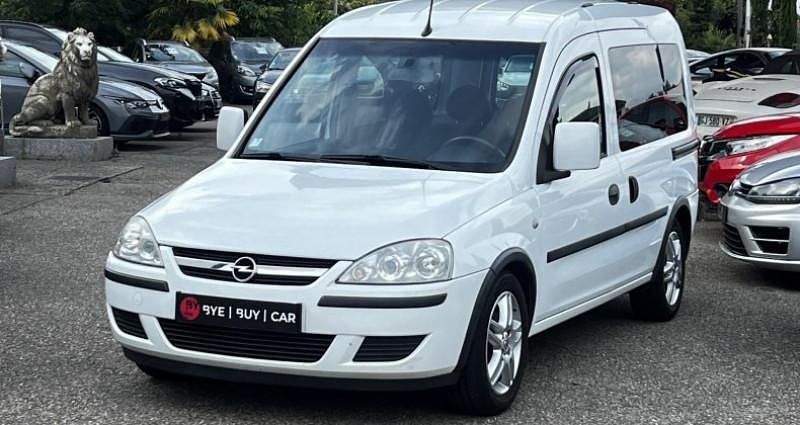 Utilisé 2010 Opel Combo Edition Monospace | 5 990 € - Image 1/4