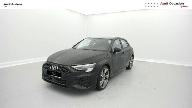 Noir mythe métallisé Utilisé 2024 Audi A3 S-Line | 38 990 € (Prix cher) - Image 1/4