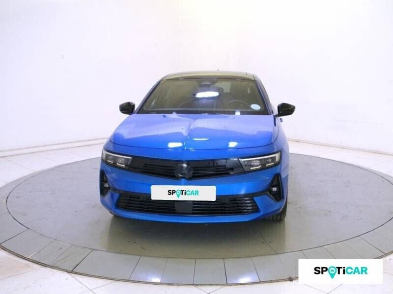 Bleu Nouvelle 2025 Opel Astra Berline | 29 990 € (Prix juste) - Image 1/4