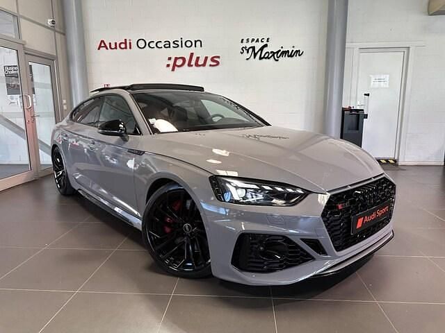 Gris nardo Utilisé 2022 Audi RS5 Sportback Design Coupé | 94 990 € (Prix cher) - Image 1/4