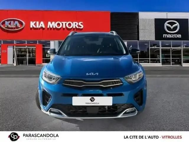 Occasion Kia Stonic GT-Line 2023 Bleu azur métallisé / toit noir SUV