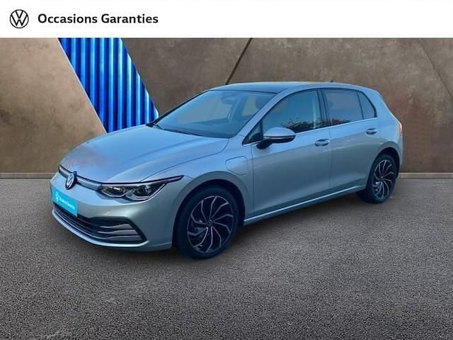 Utilisé 2023 VW Golf VIII Style | 27 872 € (Prix juste) - Image 1/4