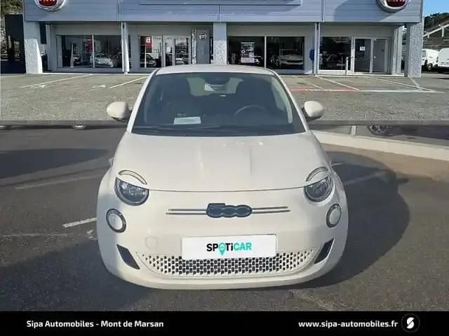 Occasion Fiat 500e Action 69 kW (95 ch) 2023 Bossanova white Citadine
