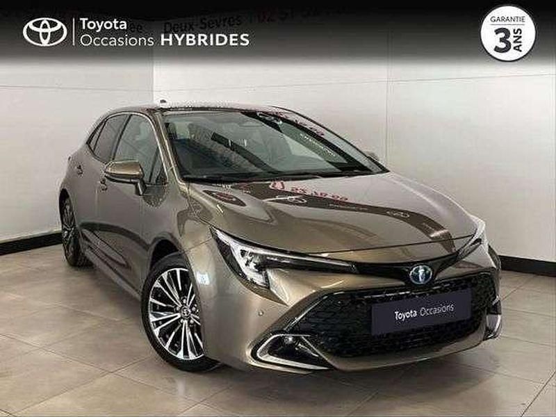 Utilisé 2024 Toyota Corolla Design Berline | 26 990 € (Prix juste) - Image 1/1