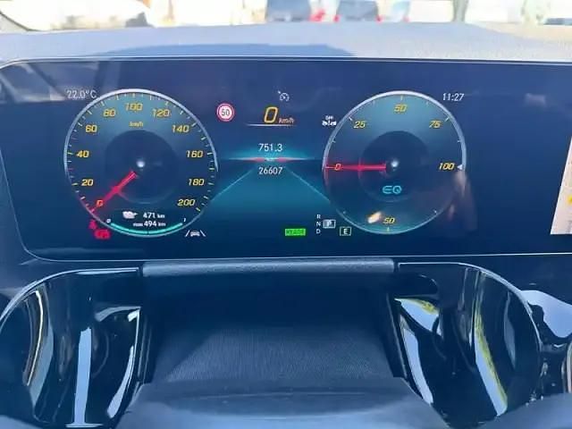 Occasion Mercedes EQA250+ AMG line 100 kW (136 ch) 2023 Argent iridium métallisé SUV