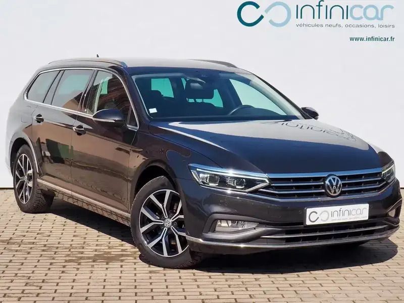 Gris Utilisé 2020 VW Passat Break | 24 950 € (Prix juste) - Image 1/4