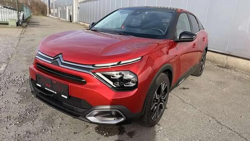 Occasion Citroën e-C4 Shine 100 kW (136 ch) 2023 Rouge Berline