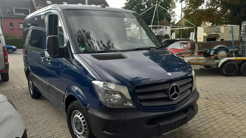 Bleu Occasion 2014 Mercedes 316 Van | 8 500 € - Image 1/4