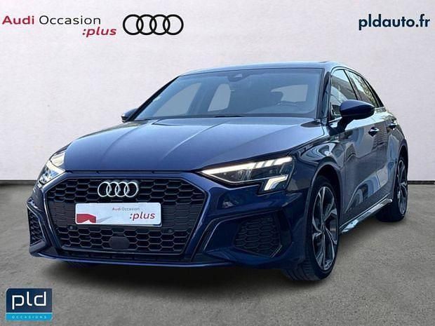 Bleu navarre métallisé Utilisé 2023 Audi A3 S-Line | 32 900 € (Prix juste) - Image 1/4