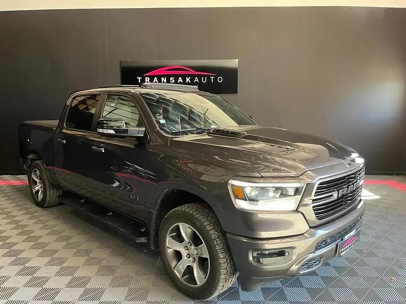 Gris Occasion 2019 Dodge Ram Pick-up | 54 900 € (Prix juste) - Image 1/4