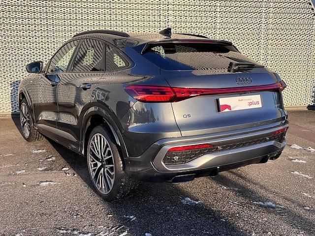 Nouvelle Audi Q5 Sportback S-Line 204 ch (150 kW) 2025 Gris daytona nacré SUV