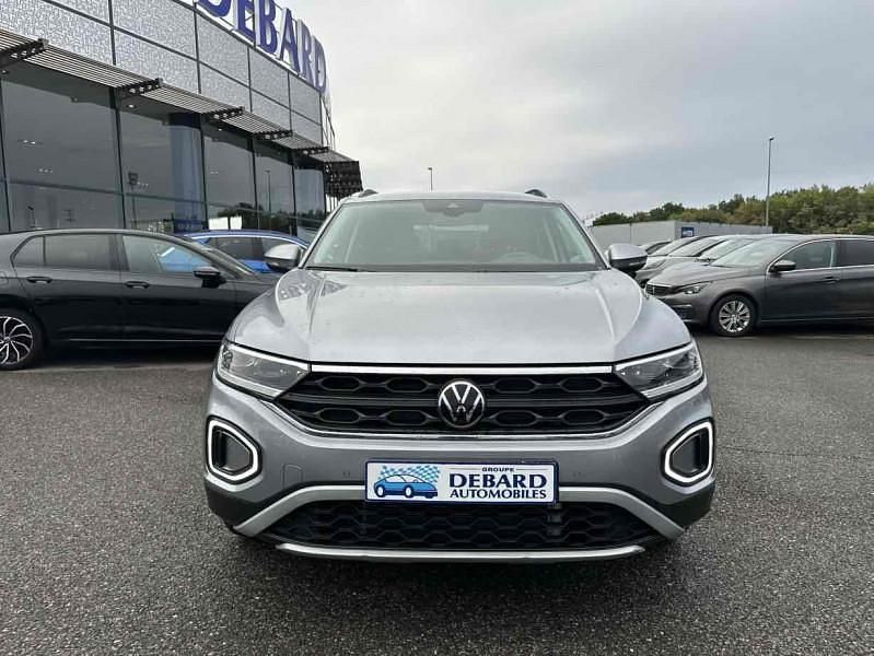 Utilisé 2024 VW T-Roc Life SUV | 27 990 € (Prix juste) - Image 1/4