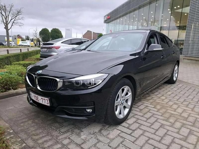 Noir Utilisé 2020 BMW 318 Gran Turismo Berline | 19 990 € - Image 1/2