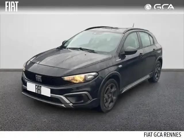 Noir cinema métallisé Occasion 2022 Fiat Tipo Cross Berline | 16 990 € (Prix juste) - Image 1/4