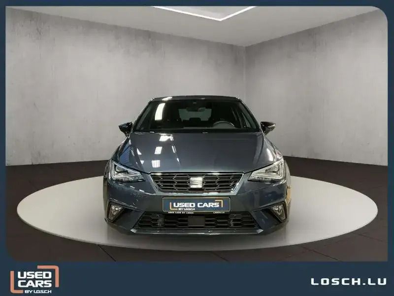 Gris Utilisé 2024 Seat Ibiza FR Citadine | 21 528 € (Prix juste) - Image 1/4