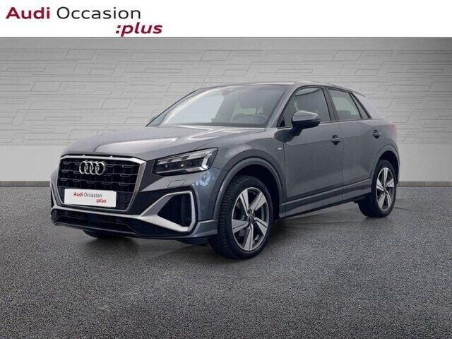 Gris daytona nacré Utilisé 2021 Audi Q2 S-Line SUV | 23 857 € (Prix juste) - Image 1/4