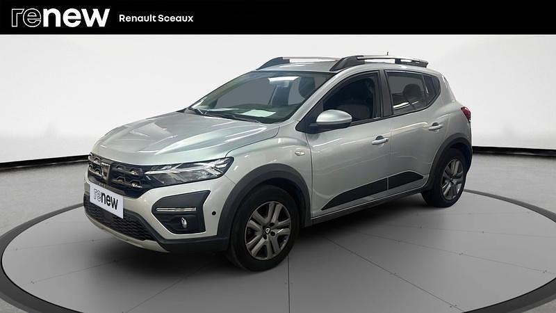 Gris Utilisé 2021 Dacia Sandero Comfort Citadine | 14 890 € (Prix assez cher) - Image 1/4