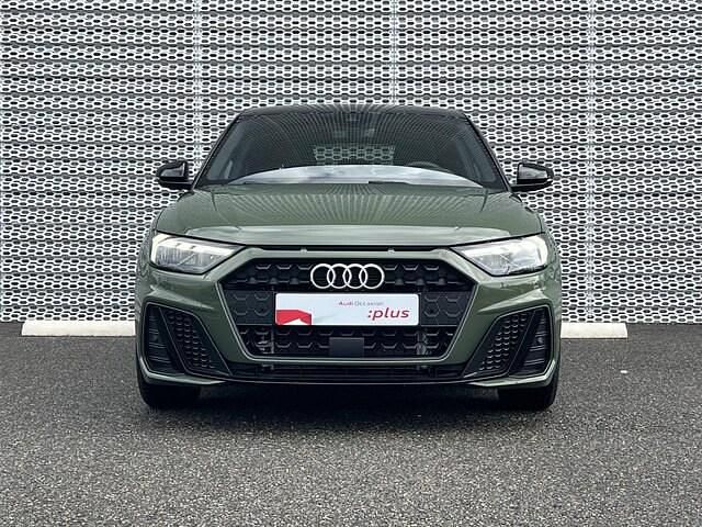 Occasion Audi A1 Sportback S-line plus 116 ch (85 kW) 2025 Vert district métallisé noir mythe métallisé Citadine