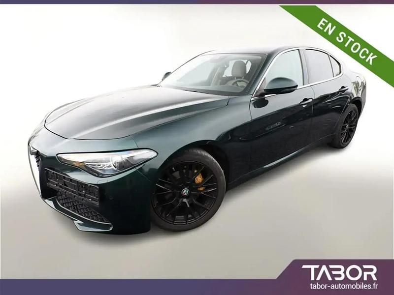 Vert Utilisé 2020 Alfa Romeo Giulia Ti Berline | 31 488 € (Prix juste) - Image 1/4