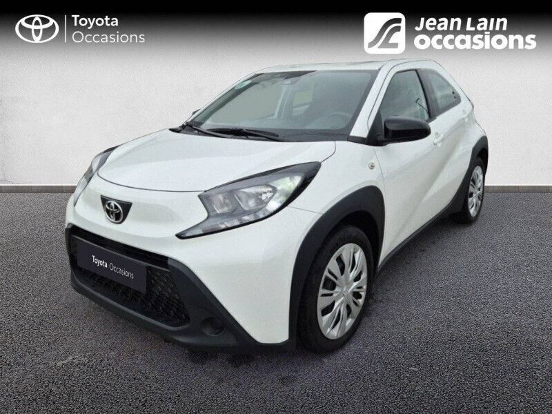 Blanc Utilisé 2023 Toyota Aygo X SUV | 14 390 € - Image 1/4