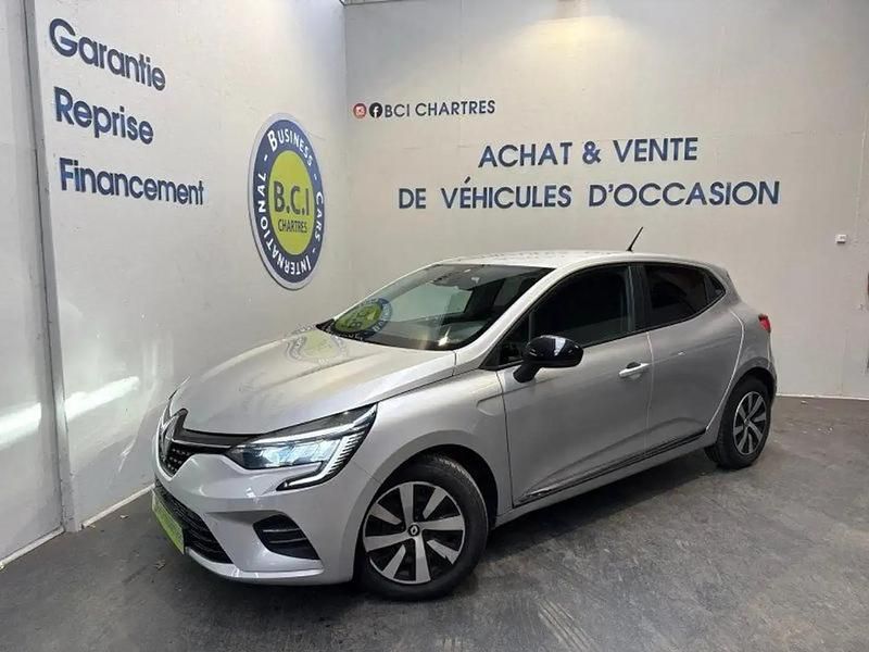 Gris Occasion 2023 Renault Clio V Equilibre Berline | 12 990 € (Bon prix) - Image 1/4