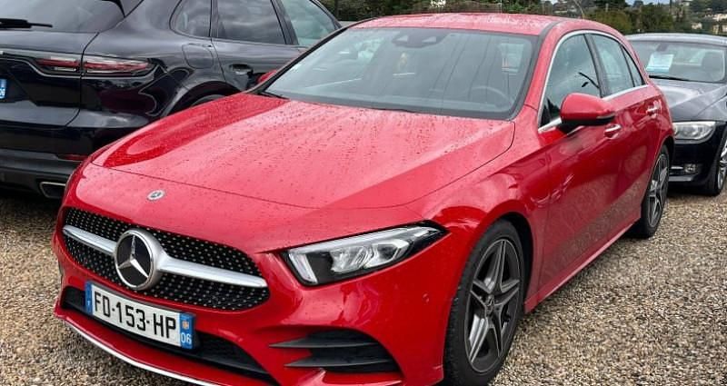 Occasion 2019 Mercedes A180 AMG line Berline | 23 990 € (Prix assez cher) - Image 1/4