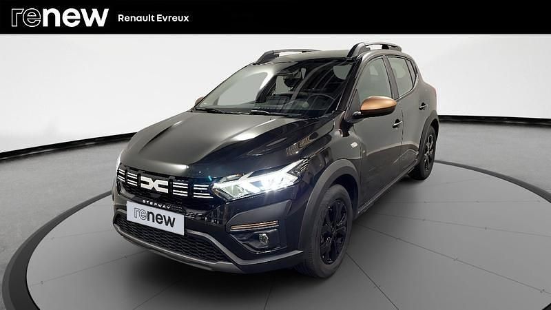 Noir Utilisé 2025 Dacia Sandero Extreme Citadine | 17 990 € (Prix assez cher) - Image 1/4