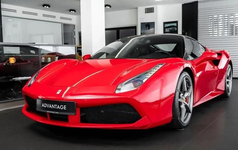Rouge Occasion 2016 Ferrari 488 Coupé | 194 990 € - Image 1/4