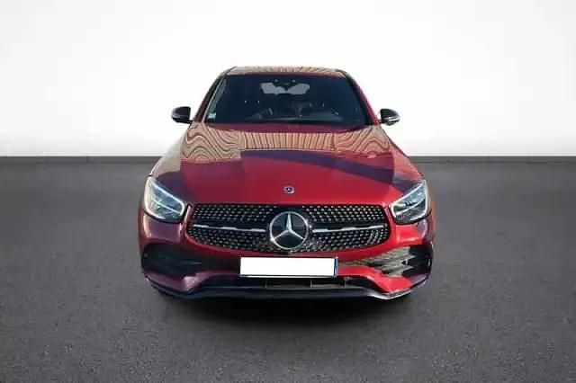 Occasion Mercedes GLC300 2022 Rouge jacinthe métallisé designo Coupé