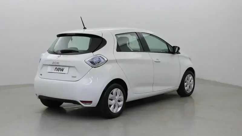 Image 2/4