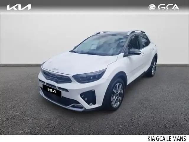 Blanc Occasion 2022 Kia Stonic GT-Line SUV | 23 990 € (Prix cher) - Image 1/4