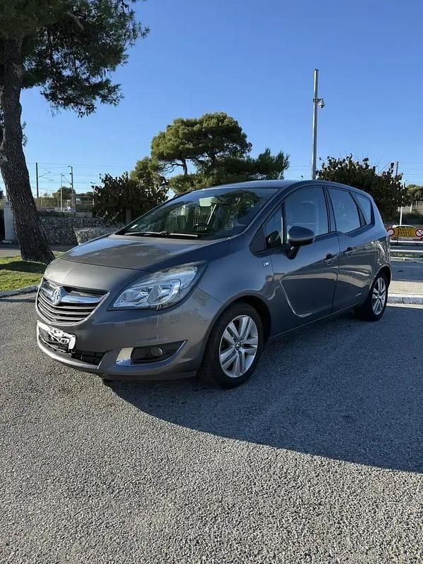 Occasion 2015 Opel Meriva Cosmo Monospace | 3 590 € (Super prix) - Image 1/4
