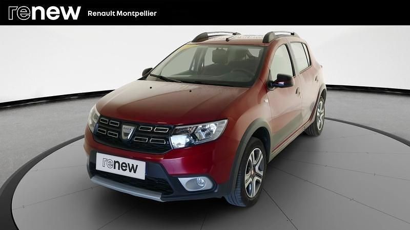 Rouge Utilisé 2019 Dacia Sandero Citadine | 11 899 € (Prix juste) - Image 1/4