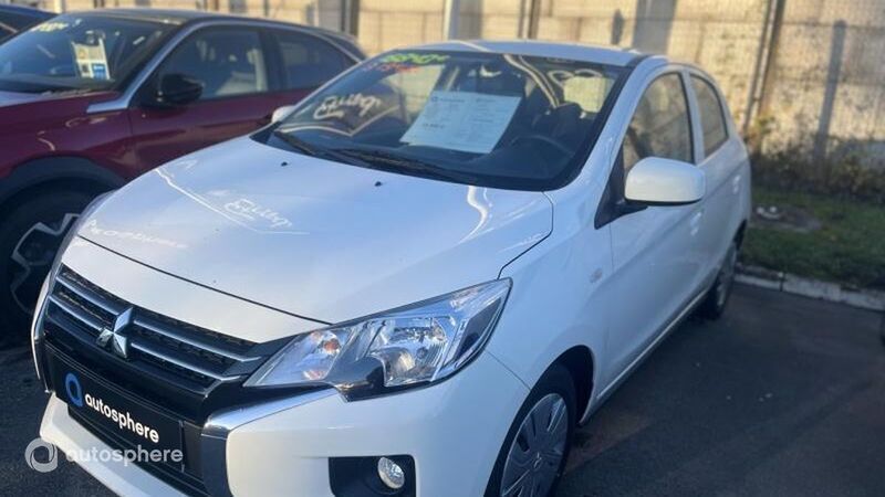 Blanc Nouvelle 2024 Mitsubishi Space Star Inform Berline | 16 840 € (Prix cher) - Image 1/4