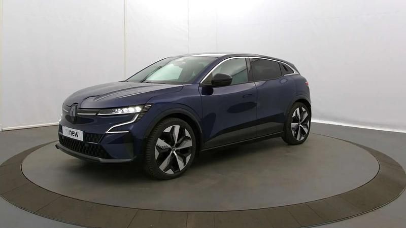 Bleu Occasion 2022 Renault Megane E-Tech Techno Berline | 22 990 € (Prix juste) - Image 1/4