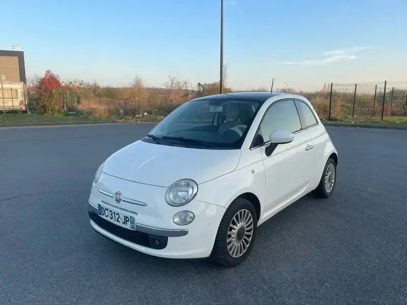 Blanc Utilisé 2012 Fiat 500 Lounge Berline | 4 690 € (Prix assez cher) - Image 1/4