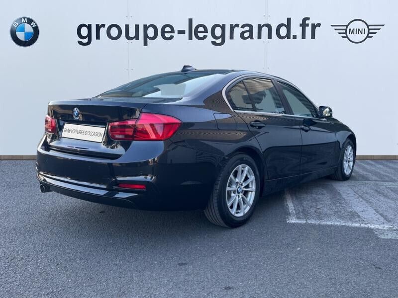 Occasion BMW 318 150 ch (110 kW) 2015 Saphirschwarz Berline
