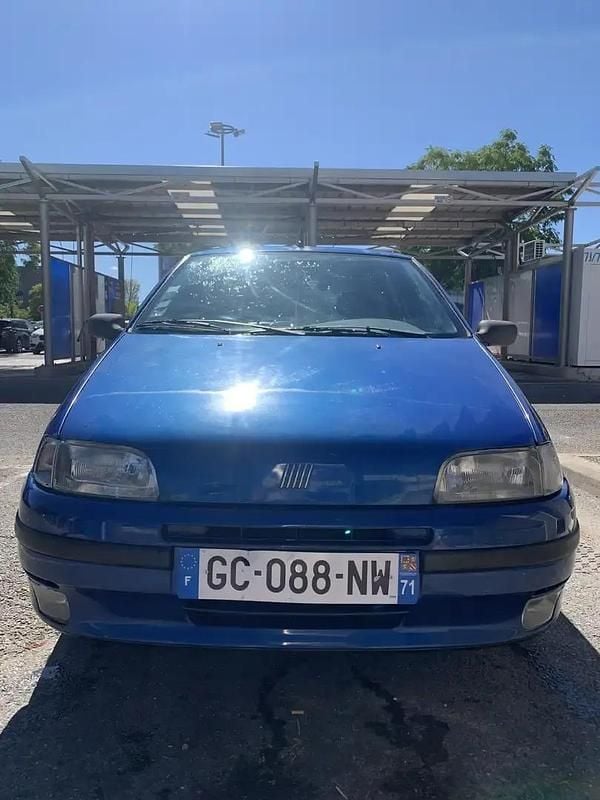 Occasion 1997 Fiat Punto Star Berline | 600 € - Image 1/4