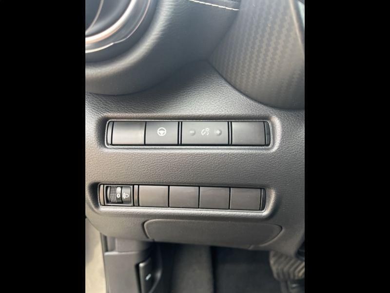 Image 4/4